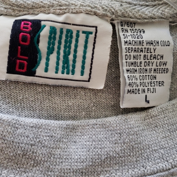 *3 for $25*  Bold Spirit Sweat Suit (2 pieces) - Size Large - Picture 6 of 13